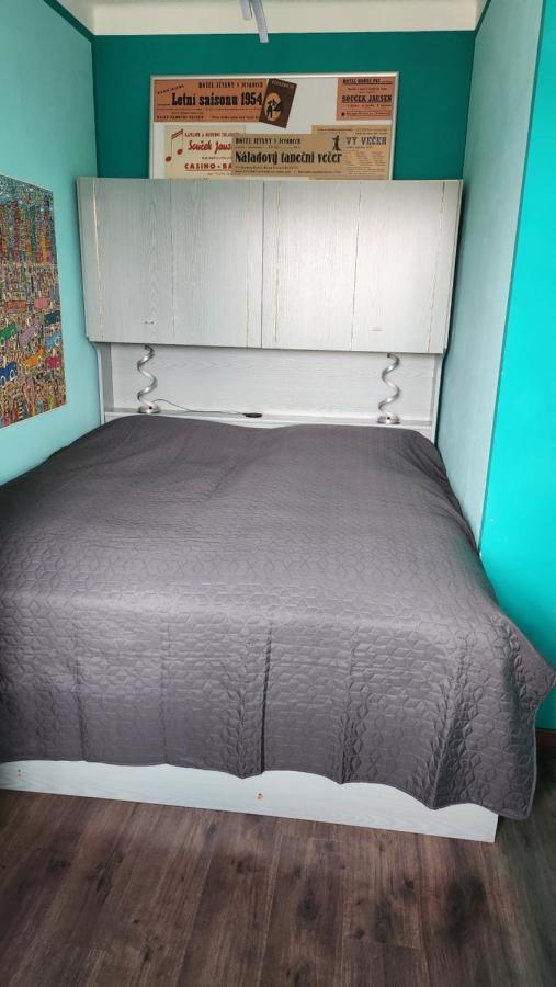 Suk Apartman 24 Сухдол над Лужници Екстериор снимка